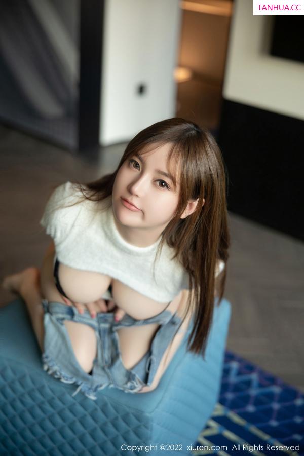 豆瓣酱  [XiuRen]高清写真图 2022.12.23 No.6035 豆瓣酱 牛仔短裤第46张图片